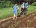 /album/srandovni-obrazky-na-internetu/funny-family-farm-lustige-familienfarm-ferme-familiale-drole-srandovni-rodinna-farma-jpg/